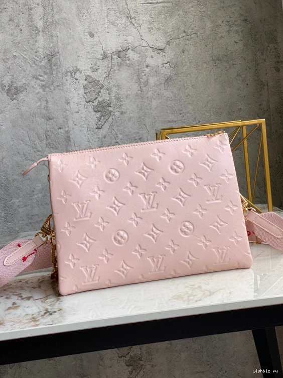 WIS LOUIS PM VUITTON LIMITED EDITION -COUSSIN 0718